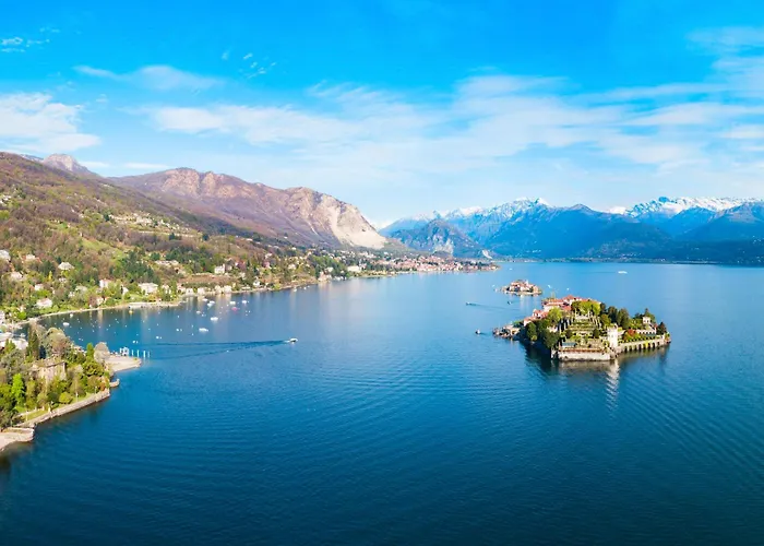 View Terrace Over The Borromean Isla - Happy Stresa
